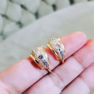 sirqalar qizil: Sırğa, Sarı qızıl, 585 Əyar, 247 g — 2