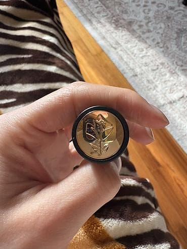 la roche posay: Dodaq boyası, Lancôme — 3