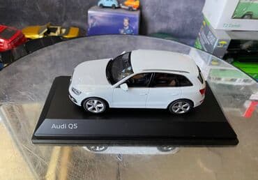 maşın modeli: Коллекционная модель AUDI Q5 PA White 2013 Schuco Scale 1:43 Art. — 22