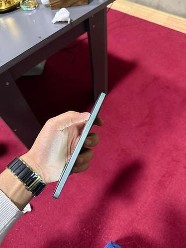 cox ucuz telefonlar: Məhsul: Smartfon Təsvir: - Yastı kənarlı, nazik korpuslu, açıq — 1