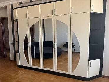 Koridor ucun Dolab 330 AZN.olcunu deqiq bilmir .texmini 3 metr