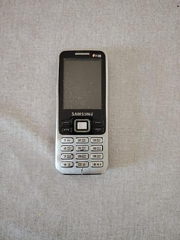 samsung e200: Samsung C3212 Duos, < 2 GB Memory Capacity, rəng - Qara, İki sim kartlı — 3