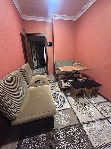 TV altlığı: Mini-divan, Bazalı — 1