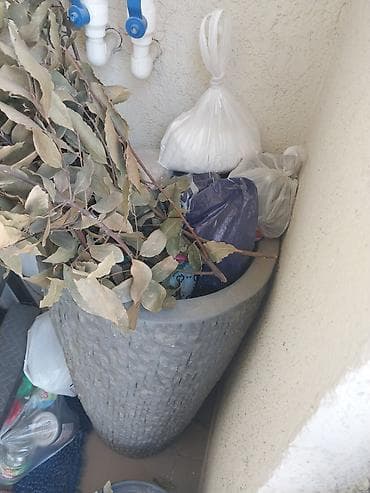 agac tingleri: Böyük dekorativ qazon/çiçək qabı - Material: daş görünüşlü kompozit — 3