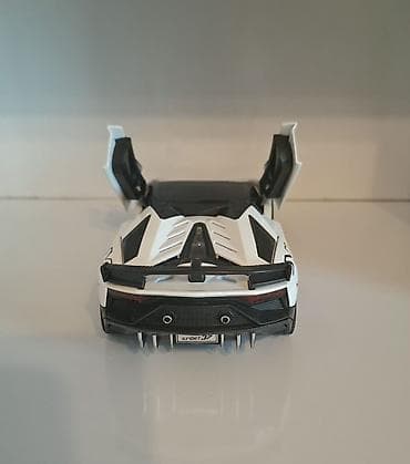 pultlu maşın bmw: Lamborghini Aventador SVJ Performance — 5