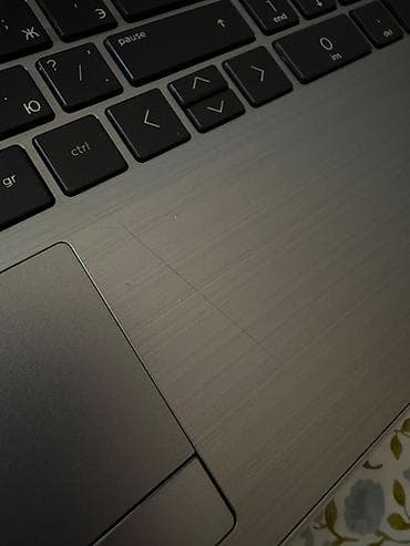 infinix zero 40: 💻 Intel Core i5-1035G1 🧠 32 GB RAM 💾 256 GB SSD 🖥️ Windows 11 ✅ — 8