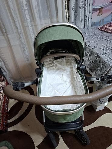 Araba-beşiklər: Çıxarıla bilən beşikli araba — 3