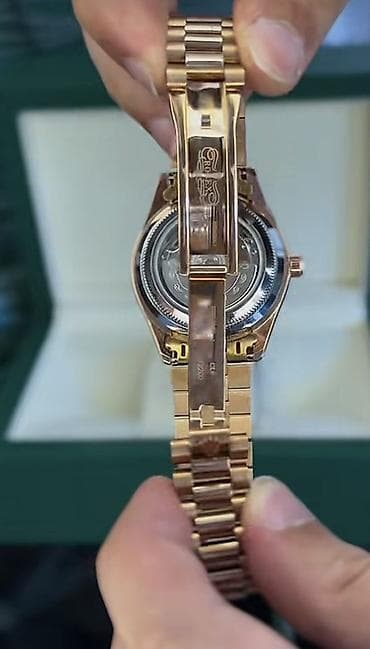saat arient: Rolex Day‑Date, “Rose Gold Coffee” rəng palitrası - Korpus və — 3