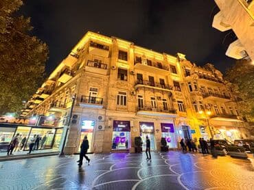 аренда помещений в баку под кафе: Tarqovıda yerləşir. 160 kv. Birinci mərtəbədir. İcarəyə vermək üçün — 1