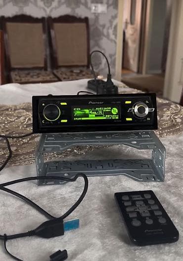 maşın manitoru: Maqnitol, Pioneer, CD — 1