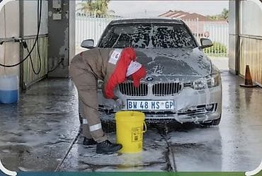 Peşəkar avtomobil yuma xidməti avtoyumaya işç teleb olunur maiş 50/50 — 1