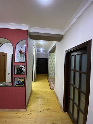 a frame kiraye evler: Bakıxanov qəsəbəsində(köhnə Razin), Stimul Hospitalının yaxınlığında 3 — 7