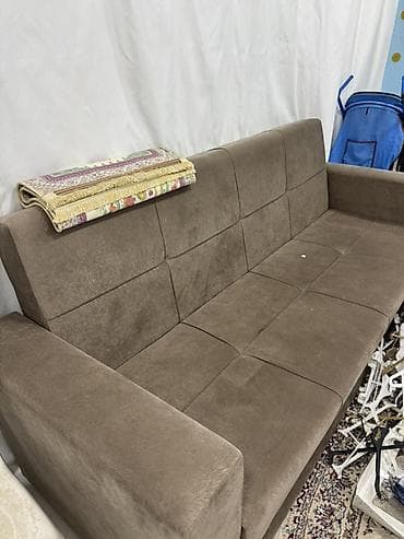 dəhlizə gizlənin: Divan, İşlənmiş, Açılmayan, Bazasız, Parça, Çatdırılma yoxdur — 1