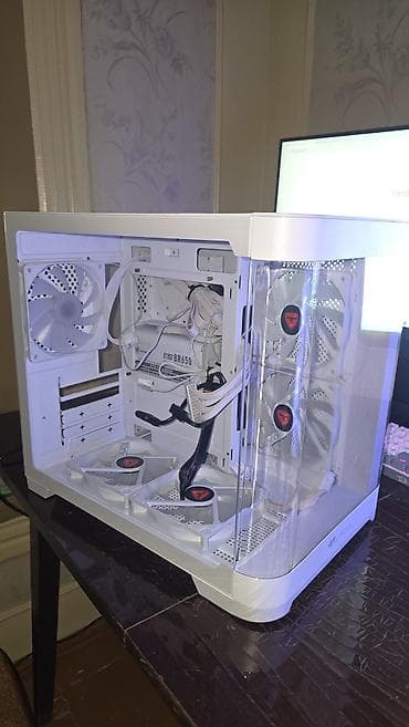 iphone 14 en ucuz: Ağ rəngli Micro-ATX kompüter korpusu, mesh tipli ön panellə təchiz — 1