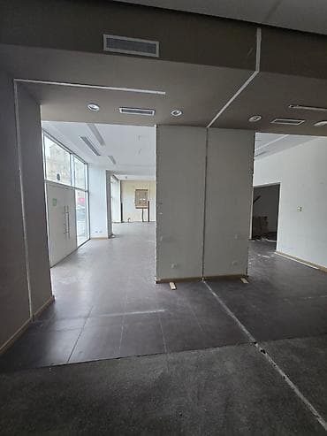 kiraye ev xrdalan: İcarəyə verilir!!! 28 may metrosu yaxınlığında 16 mərtəli binanın — 2