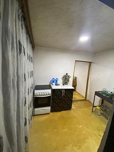 memar ecemi kiraye ev: 3 otaqlı, 70 kv. m, Orta təmir — 10
