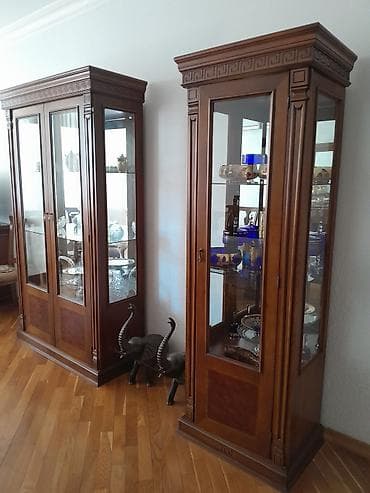 Mağaza avadanlığı: Klassik üslubda vitrin şkaf dəsti - Material: təbii ağac karkas, ön — 3