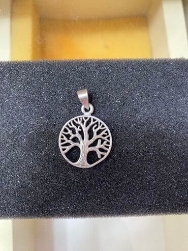 Kulon, Gümüş, Qaşsız