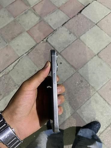 iphon 16 pro: IPhone 15 Pro, 128 GB, Natural Titanium, Face ID — 5