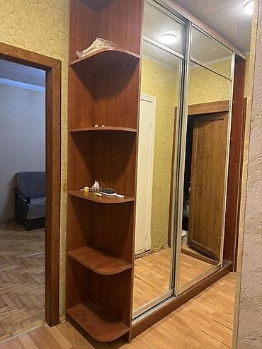 TeCILI Memar Acami metrosu yaxınlığında, Köhna Yegana Şadlıq Sarayının — 10