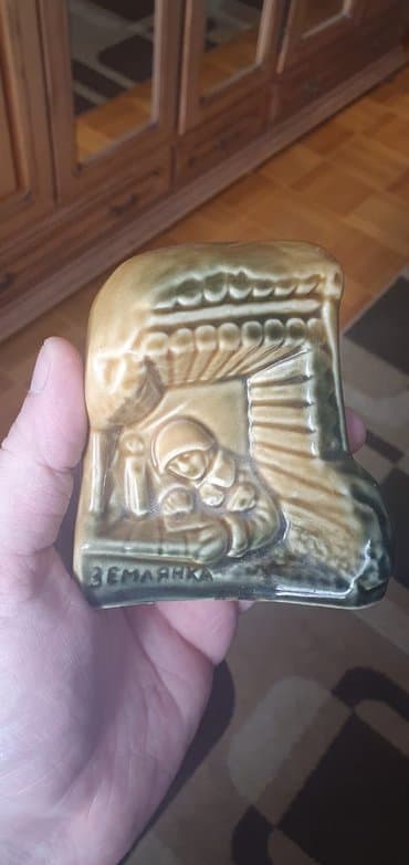 Antik suvenir, qiriqi cati yoxdur