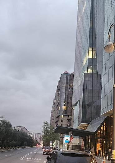 ev ucuz: Ağ şəhər, 2 otaqlı, Yeni tikili, m. Xətai, 70 kv. m — 3