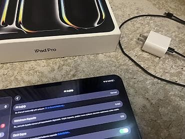 vozol 6 k: Apple iPad Pro planşet Xüsusiyyətlər: - Model: iPad Pro (11 düym — 1