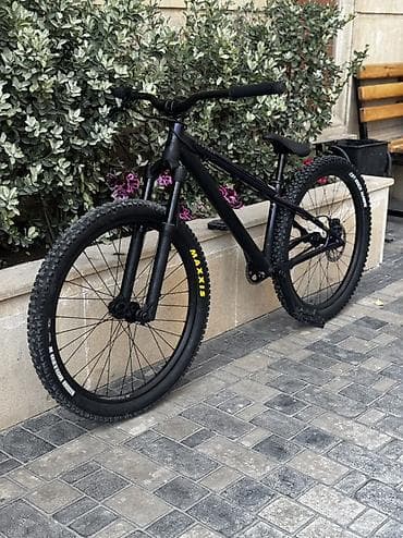 motorlu velosiped satisi: Gt la bomba pro 1650 alinib 3 ay evvel garantiya var,elave melumet — 1