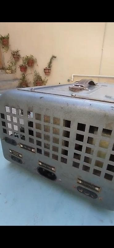 səs aparatı: Sovet istehsalı lampalı gücləndirici/ölçü bloku - Metal korpuslu — 6