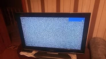 panel radiator: Sharp AQUOS LCD televizor - Ekran: təxminən 37–42" diaqonal, geniş — 7