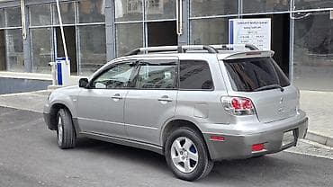 niva satilir: Mitsubishi Outlander: 2.4 l | 2003 il Krossover — 3