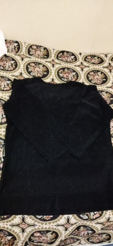 3 duymə koynək: Kofta,az geyinilib 46-48 razmerə uygun — 3