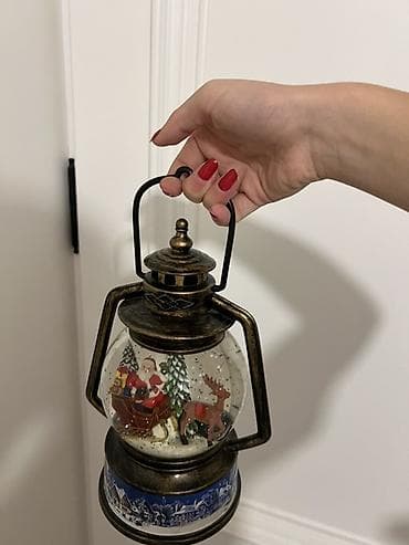 qar qizi: Vintage üslubunda Yeni il dekoru – fənər formalı qar kürəsi - Dizayn — 1