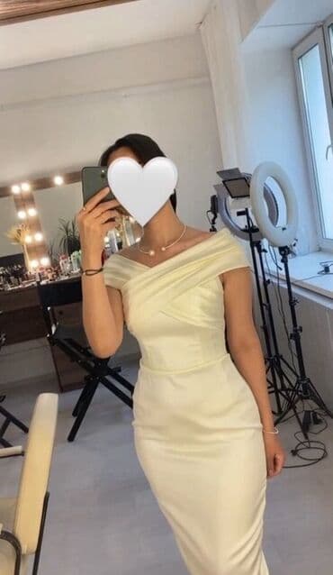 rus papağı: Ziyafət donu, Midi, M — 1