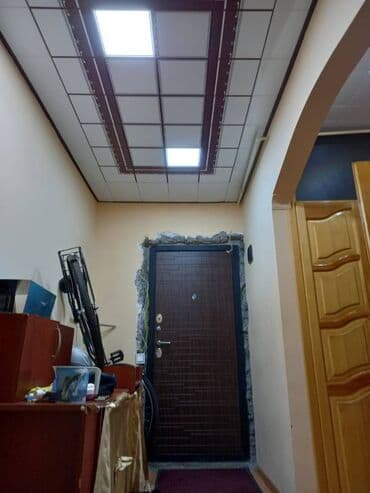 ucbucaq evlər: Bakı, 3 otaqlı, Köhnə tikili, m. Xalqlar Dostluğu, 78 kv. m — 17