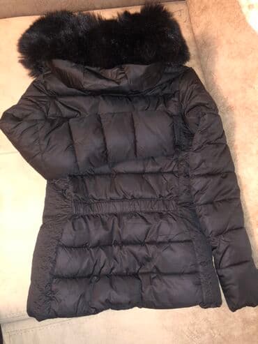 qadın ic geyimləri: S razmere geden Qara rəngli qadın qış kurtkası.2 3 defe geyinilib yeni — 2