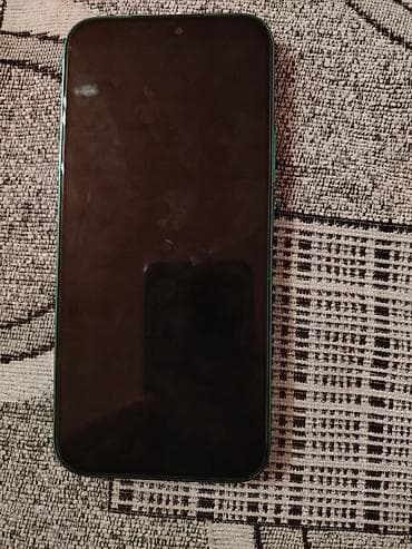 Smartfon – yaşıl çərçivə rəngi - Tam ölçülü ekran, yuxarı mərkəzdə ön lalafo.az -da Smartfon – yaşıl çərçivə rəngi - Tam ölçülü ekran, yuxarı mərkəzdə ön