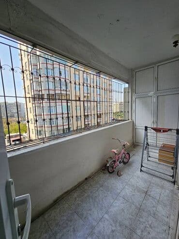 kv ev: Mənzil kirayə verilir. Nərimanov metro stansiyasına piyada 5 dəqiqəlik — 10