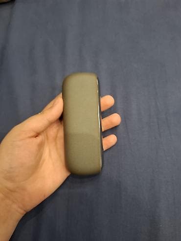 IQOS ILOMA I – tütün qızdırma cihazı - Rəng: zeytun-yaşıl (mat)