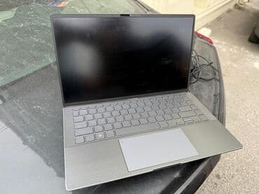 nexus notebook: ASUS noutbuku – yüngül və nazik korpusda portativ iş/gündəlik istifadə — 2