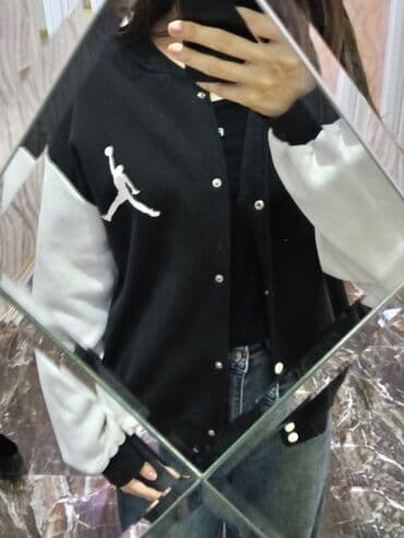 ag jaket: Unisex beyzbol üslublu jaket (qara-ağ) - Rəng: gövdə qara, qol — 3