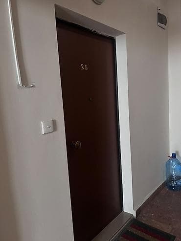 2106 qapi: Dəmir giriş qapısı – çərçivə ilə birlikdə Eni 1m Hun 2.20m - — 1