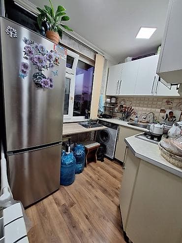 Mənzillər: Bakı, 2 otaqlı, Köhnə tikili, m. Neftçilər, 54 kv. m — 6