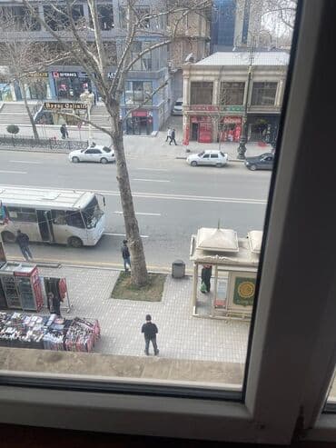 kirayə evlər gəncədə: 3 otaqlı, 85 kv. m — 2