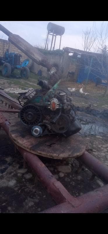 dizel mühərrik satılır: Məhsul: Dizel mühərrik komplekti Təsvir: - Tam komplekt dizel — 3