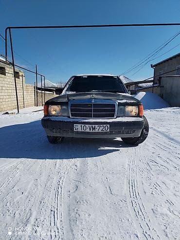 mersedes saat: Mercedes-Benz 190 (W201): 1.8 l | Sedan — 10
