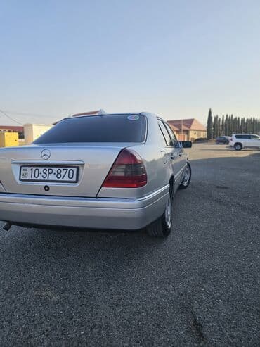 disklərin satışı: Mercedes-Benz C 200: 2 l | 1995 il Sedan — 11