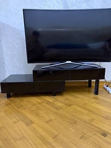 Mebel: Qara, parlaq səthli modul TV stendi - Dizayn: İki səviyyəli — 1