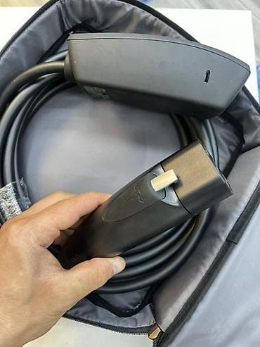 Aksesuarlar və tüninq: Tesla Mobil Şarj Dəsti (EVSE) – orijinal çanta ilə (Digər Çin — 4