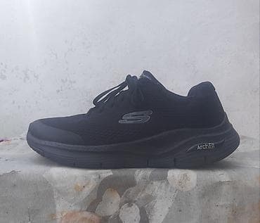 b class makasin: Orijinal ""Skechers Arch Fit" idman ayaqqabıları. Yaxşı vəziyyətdədir — 2